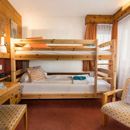 La Collina Hotell 3*