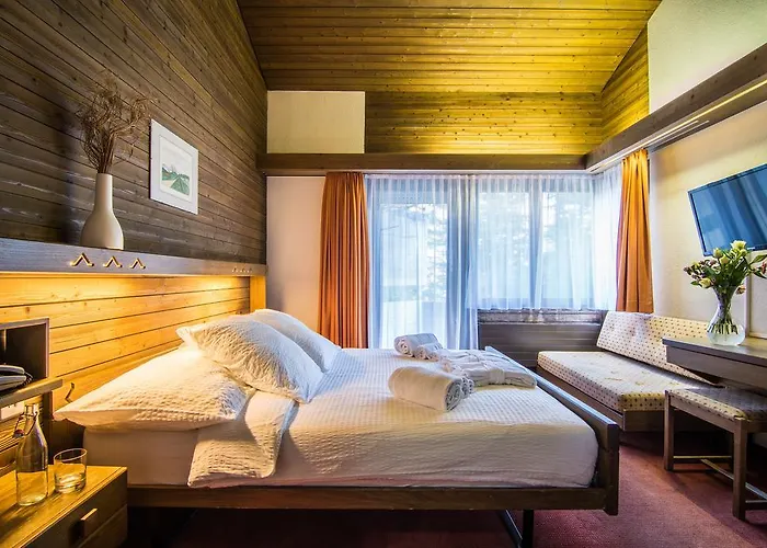 La Collina סאס פה