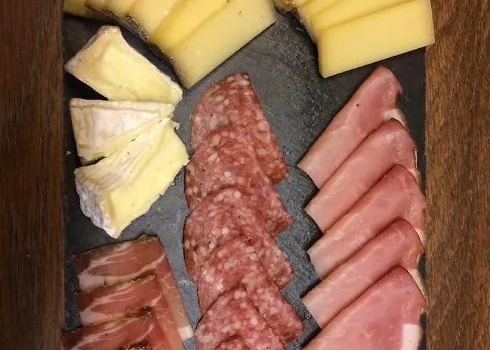 מלון La Collina 3*